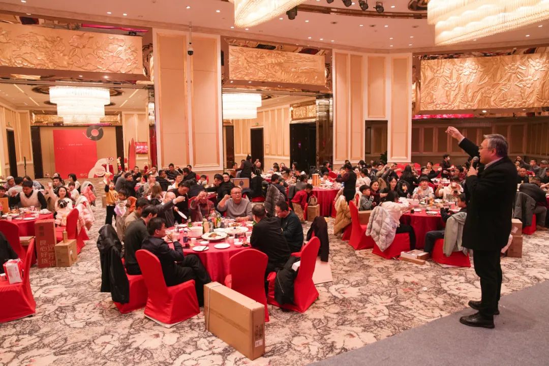 精誠(chéng)2025新春年會(huì)暨20周年慶典圓滿(mǎn)落幕 精誠(chéng)2025新春年會(huì)暨20周年慶典圓滿(mǎn)落幕